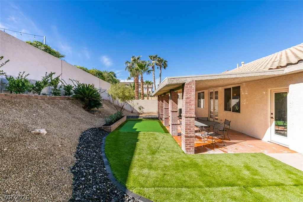 3071 Misty Moon, Henderson, NV 89052