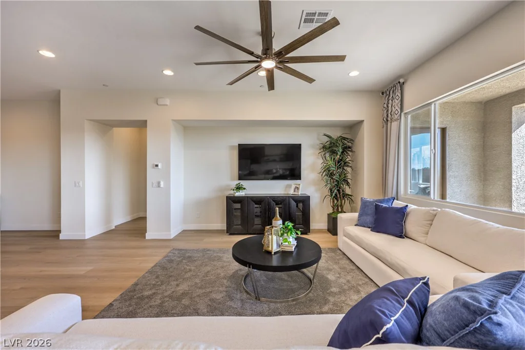 4877 Verde Mesa, Las Vegas, NV 89149