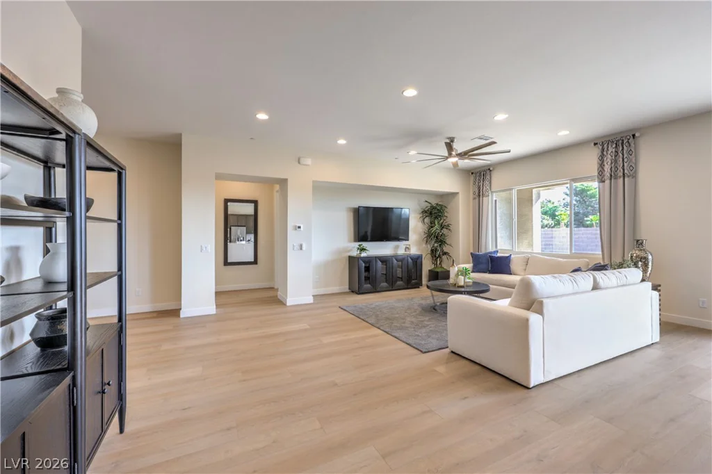 4877 Verde Mesa, Las Vegas, NV 89149