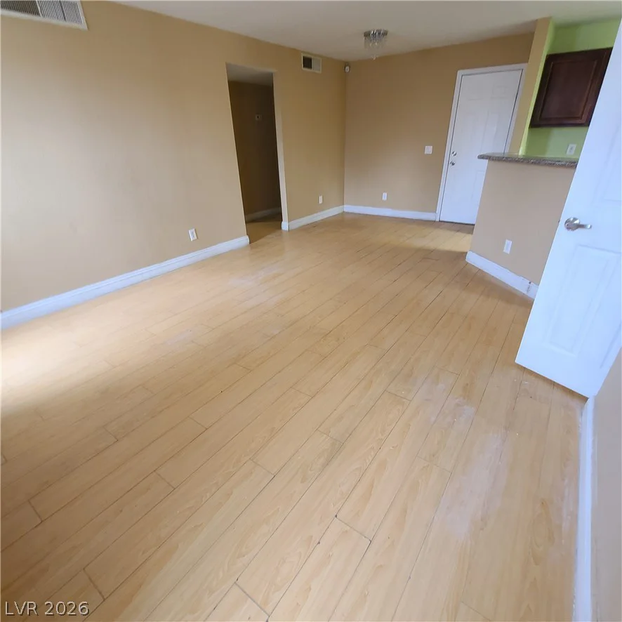 2801 Rainbow, Las Vegas, NV 89108