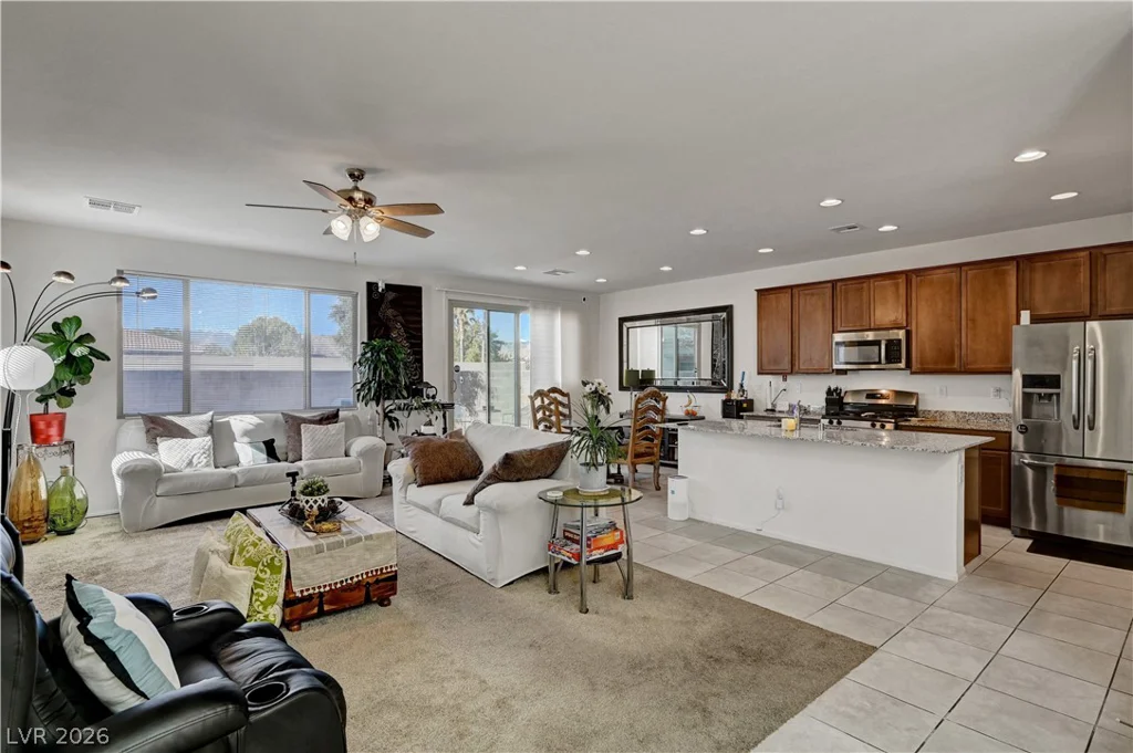 9165 Blue Poppy, Las Vegas, NV 89148