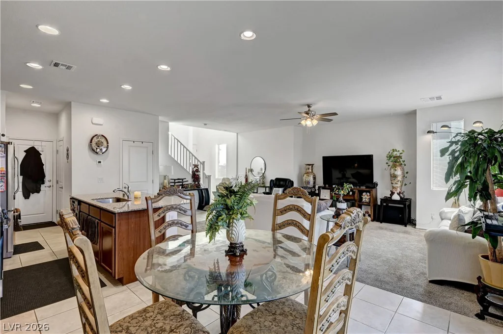 9165 Blue Poppy, Las Vegas, NV 89148