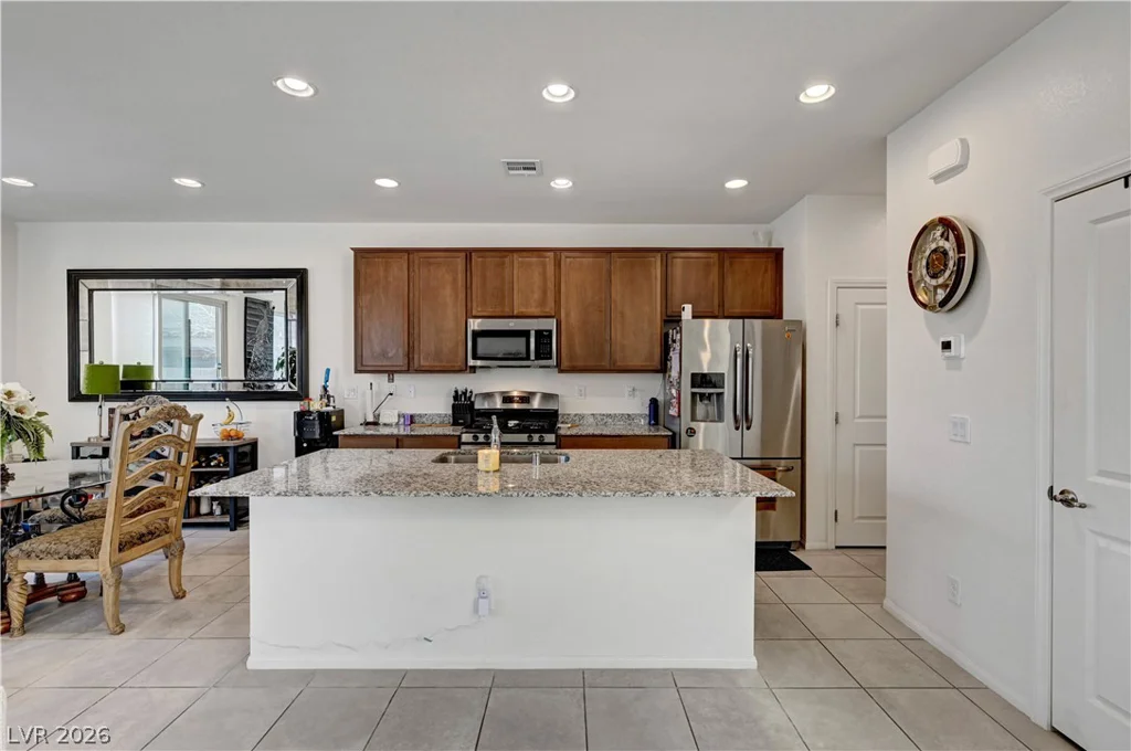 9165 Blue Poppy, Las Vegas, NV 89148