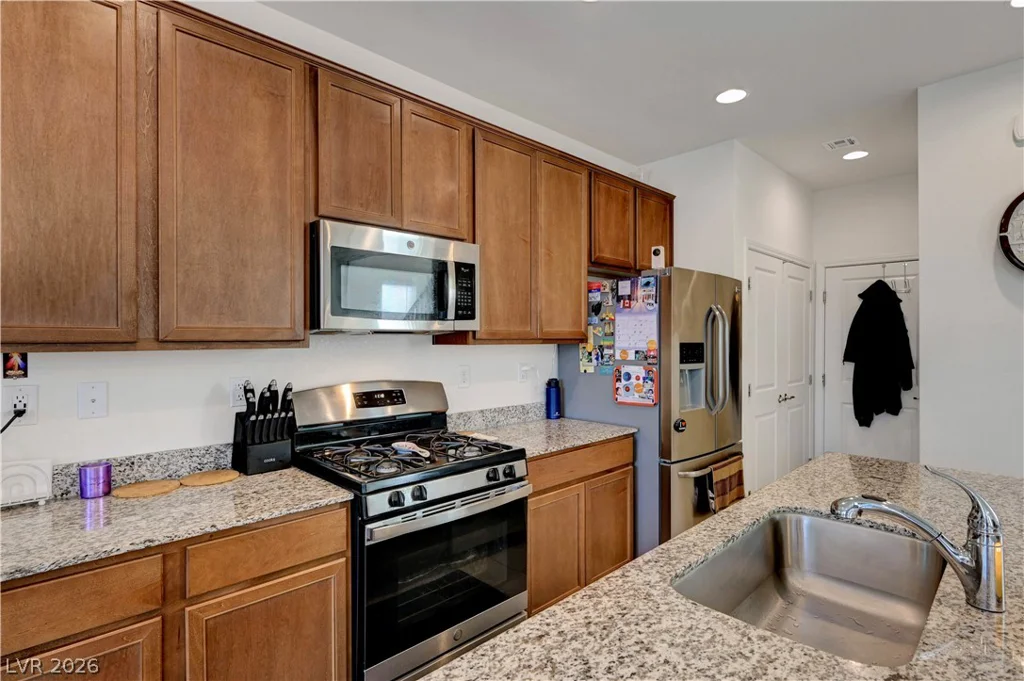 9165 Blue Poppy, Las Vegas, NV 89148