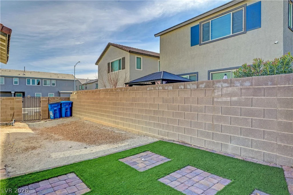 9165 Blue Poppy, Las Vegas, NV 89148