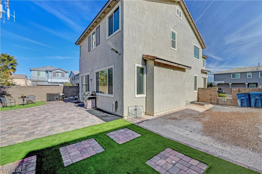 9165 Blue Poppy, Las Vegas, NV 89148
