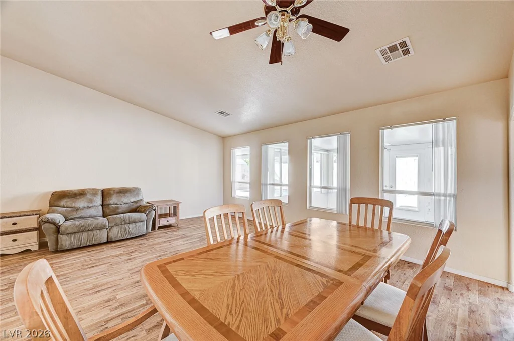 3439 Fox Bluff, North Las Vegas, NV 89032