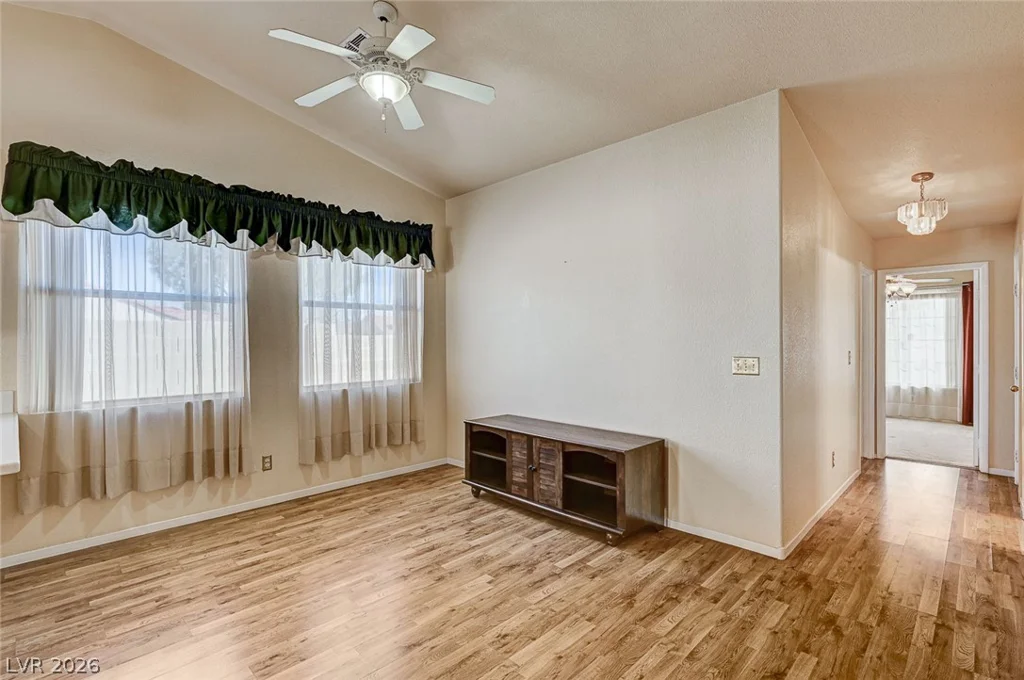 3439 Fox Bluff, North Las Vegas, NV 89032