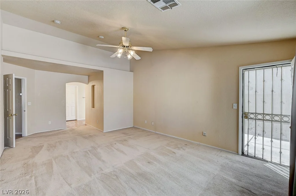 3439 Fox Bluff, North Las Vegas, NV 89032
