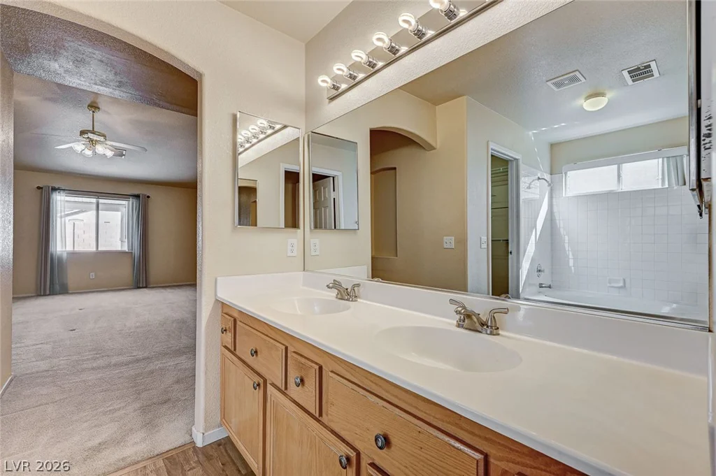 3439 Fox Bluff, North Las Vegas, NV 89032