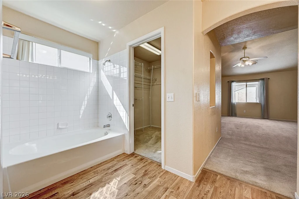 3439 Fox Bluff, North Las Vegas, NV 89032