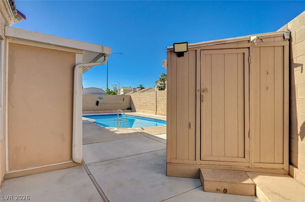 3439 Fox Bluff, North Las Vegas, NV 89032