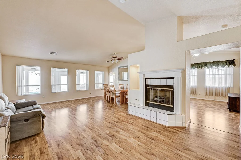 3439 Fox Bluff, North Las Vegas, NV 89032