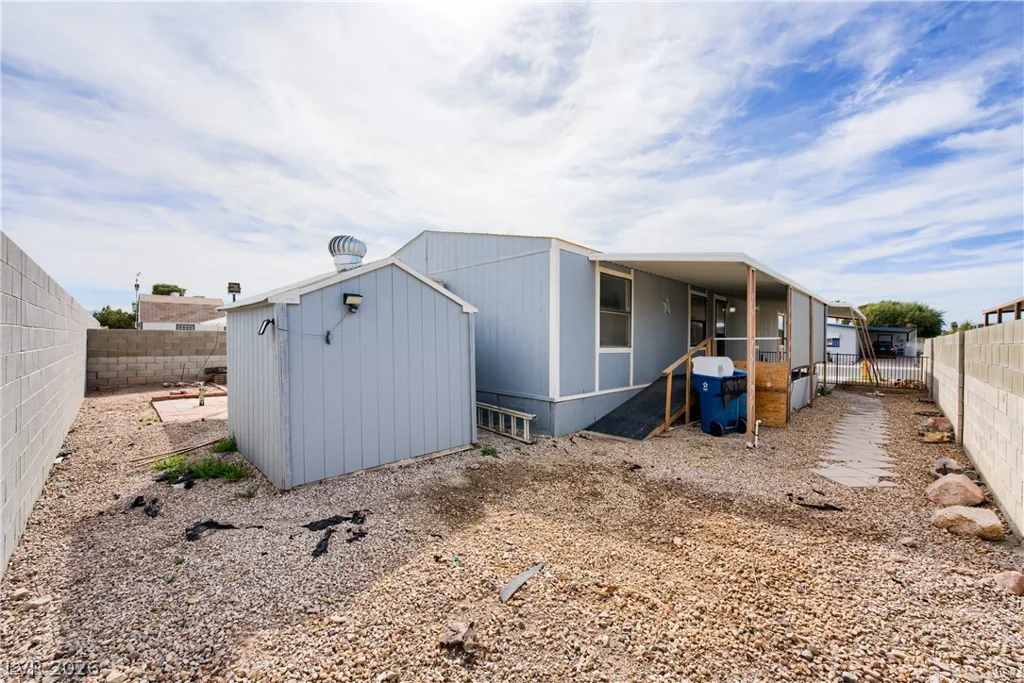 3132 Gavilan, Las Vegas, NV 89122