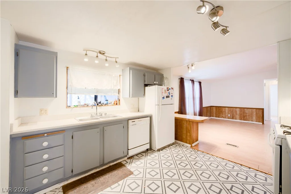 3132 Gavilan, Las Vegas, NV 89122