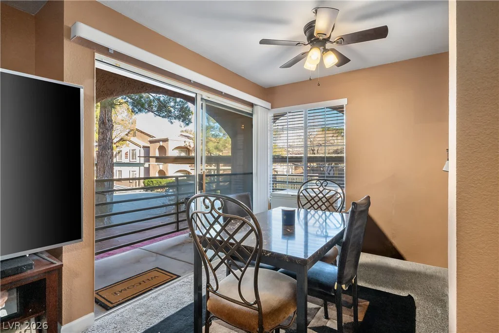 2111 Sealion, Las Vegas, NV 89128