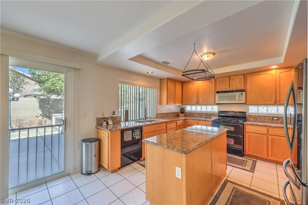 8328 Fawn Meadow, Las Vegas, NV 89149