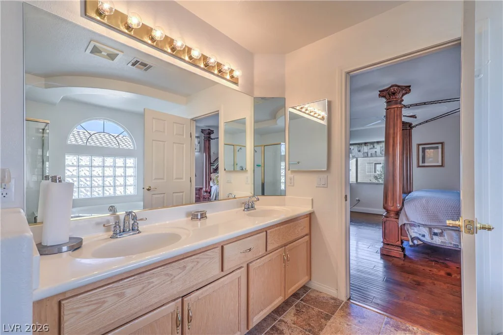 8328 Fawn Meadow, Las Vegas, NV 89149