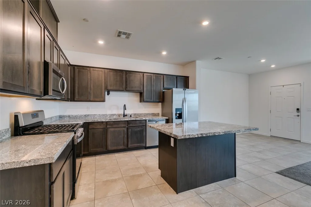 451 Filaree, Henderson, NV 89015