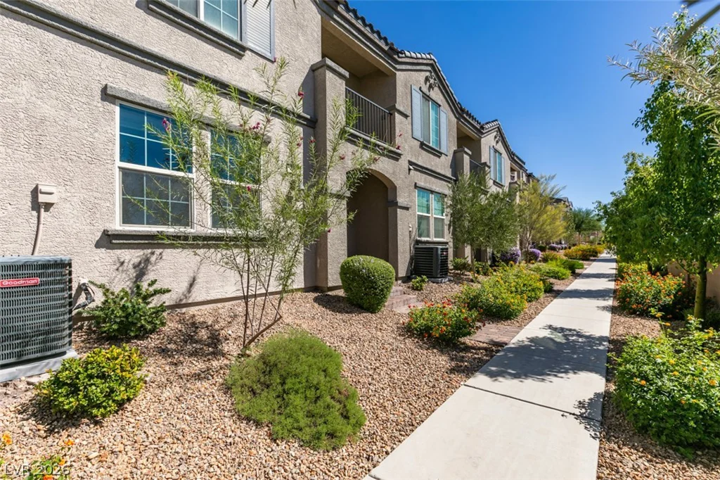 451 Filaree, Henderson, NV 89015