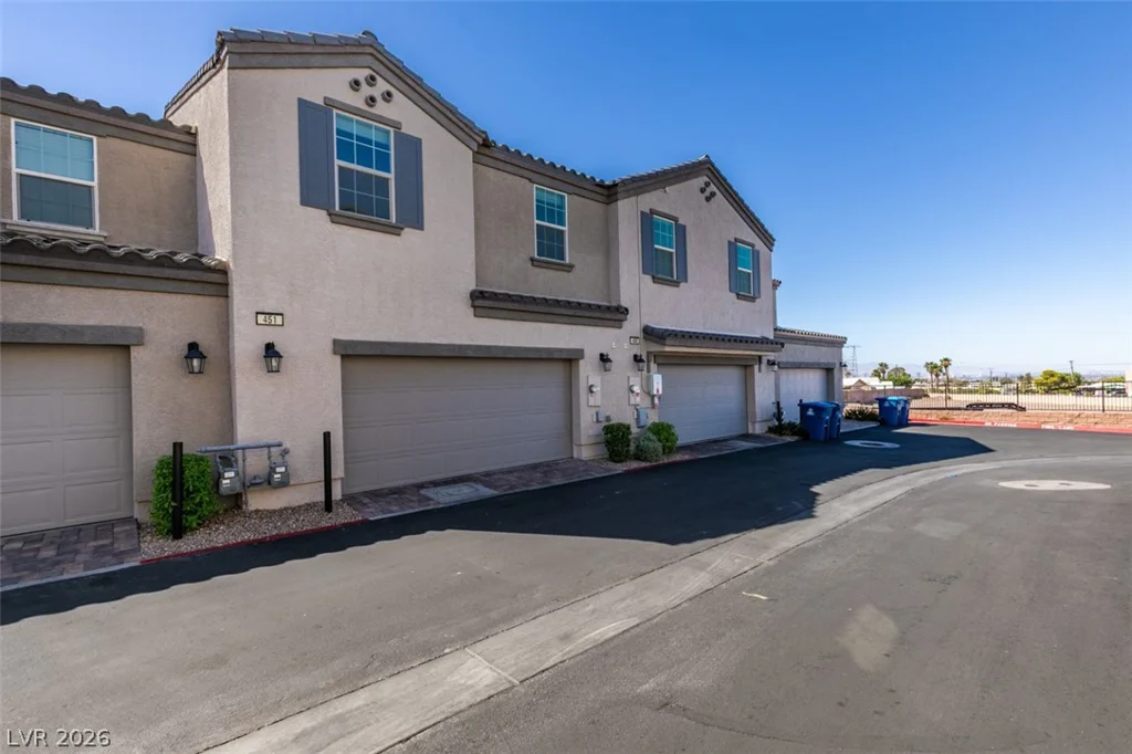 451 Filaree, Henderson, NV 89015