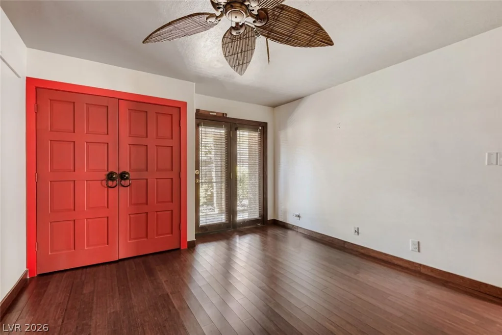7296 Mission Hills, Las Vegas, NV 89113