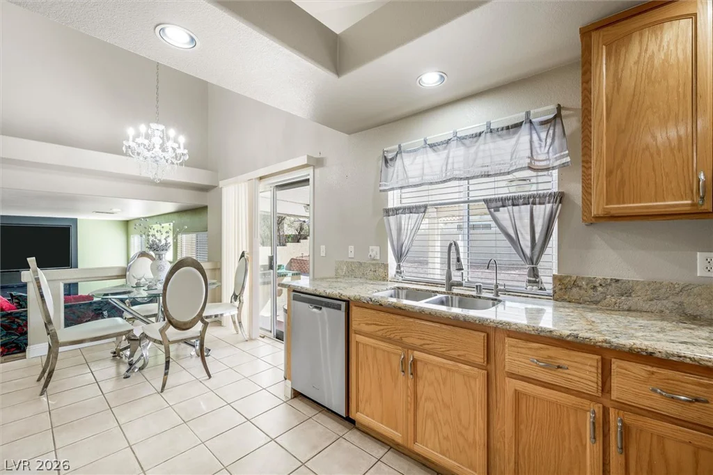 1549 Silver Glen, Las Vegas, NV 89123