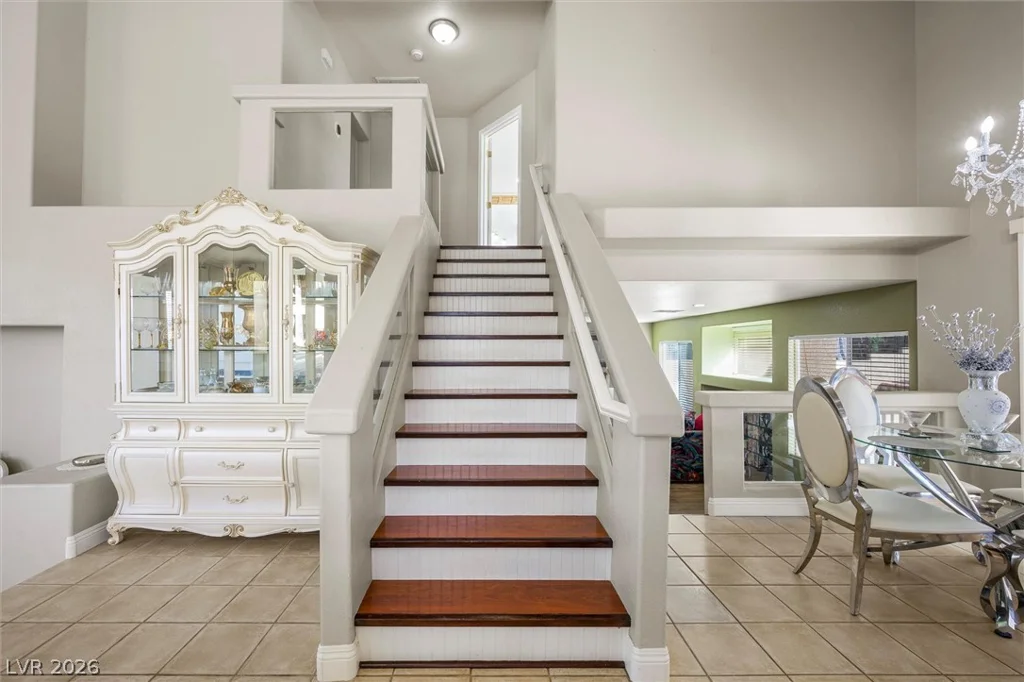 1549 Silver Glen, Las Vegas, NV 89123