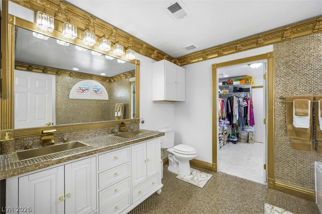 1549 Silver Glen, Las Vegas, NV 89123