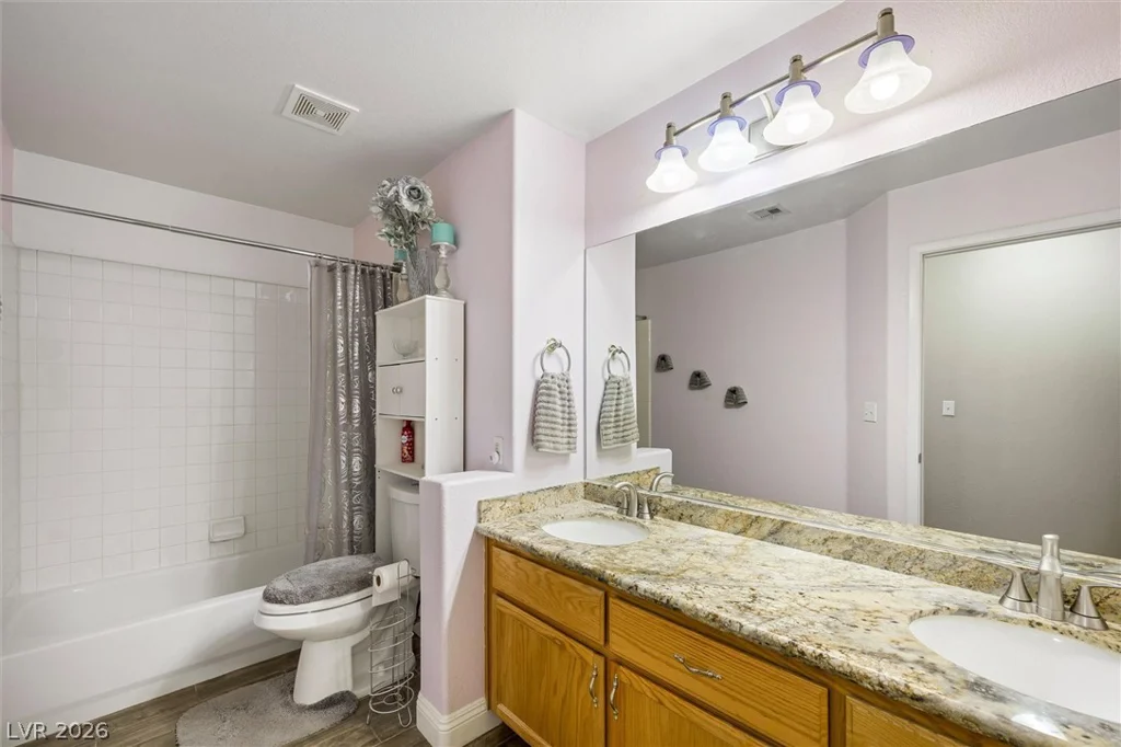 1549 Silver Glen, Las Vegas, NV 89123