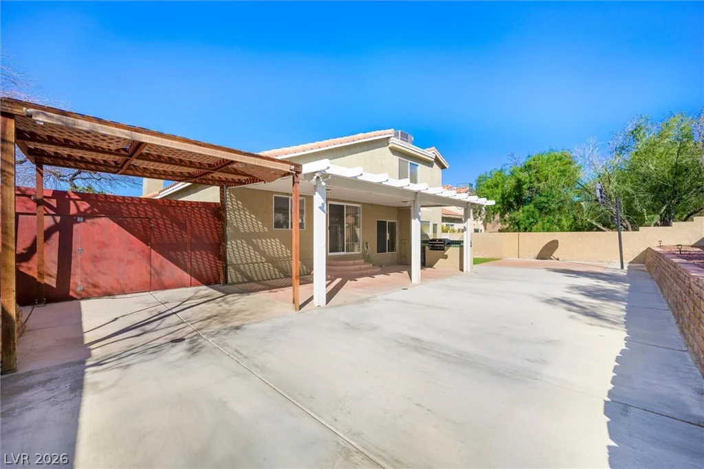 1549 Silver Glen, Las Vegas, NV 89123