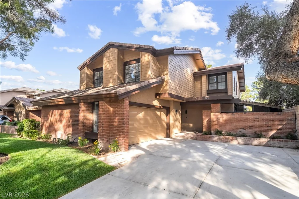 968 Pinehurst, Las Vegas, NV 89109