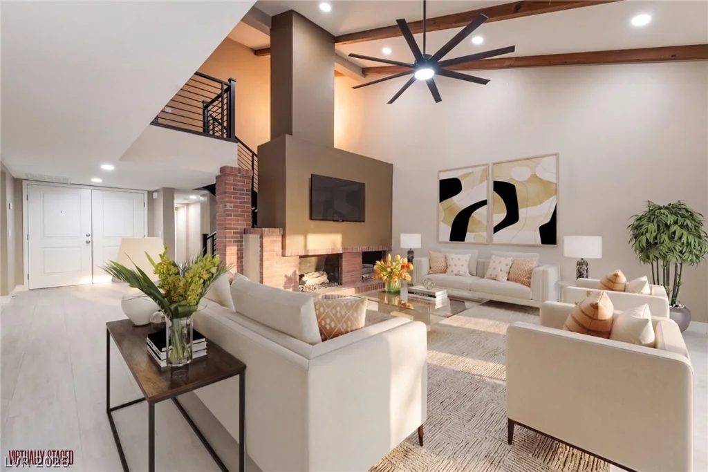 968 Pinehurst, Las Vegas, NV 89109