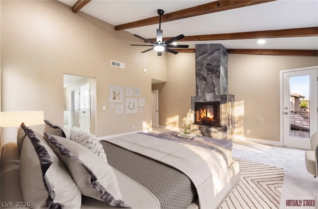 968 Pinehurst, Las Vegas, NV 89109