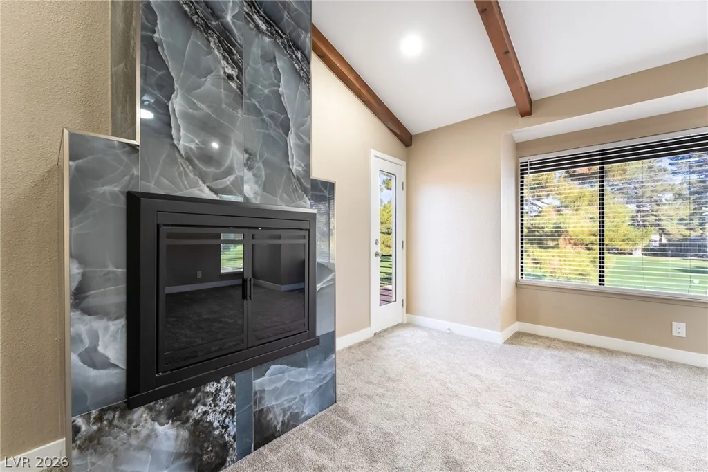 968 Pinehurst, Las Vegas, NV 89109