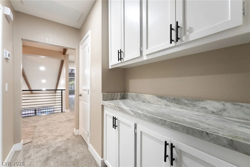 968 Pinehurst, Las Vegas, NV 89109