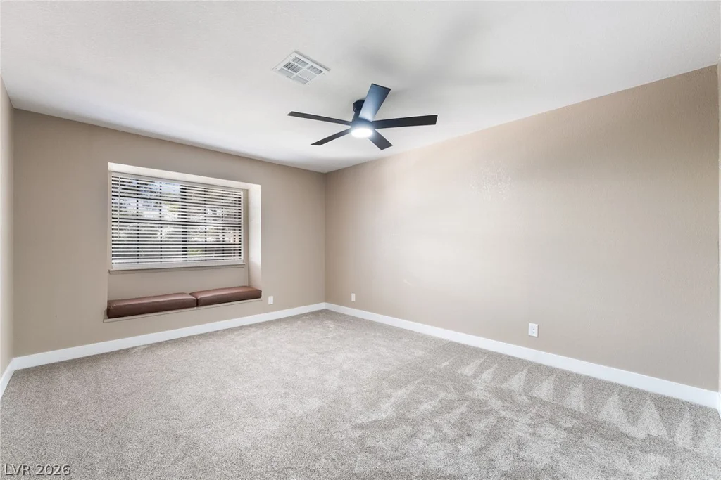 968 Pinehurst, Las Vegas, NV 89109