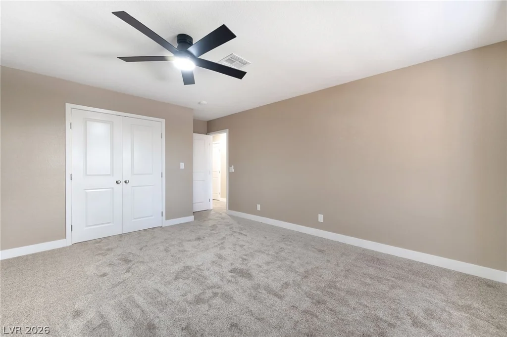 968 Pinehurst, Las Vegas, NV 89109