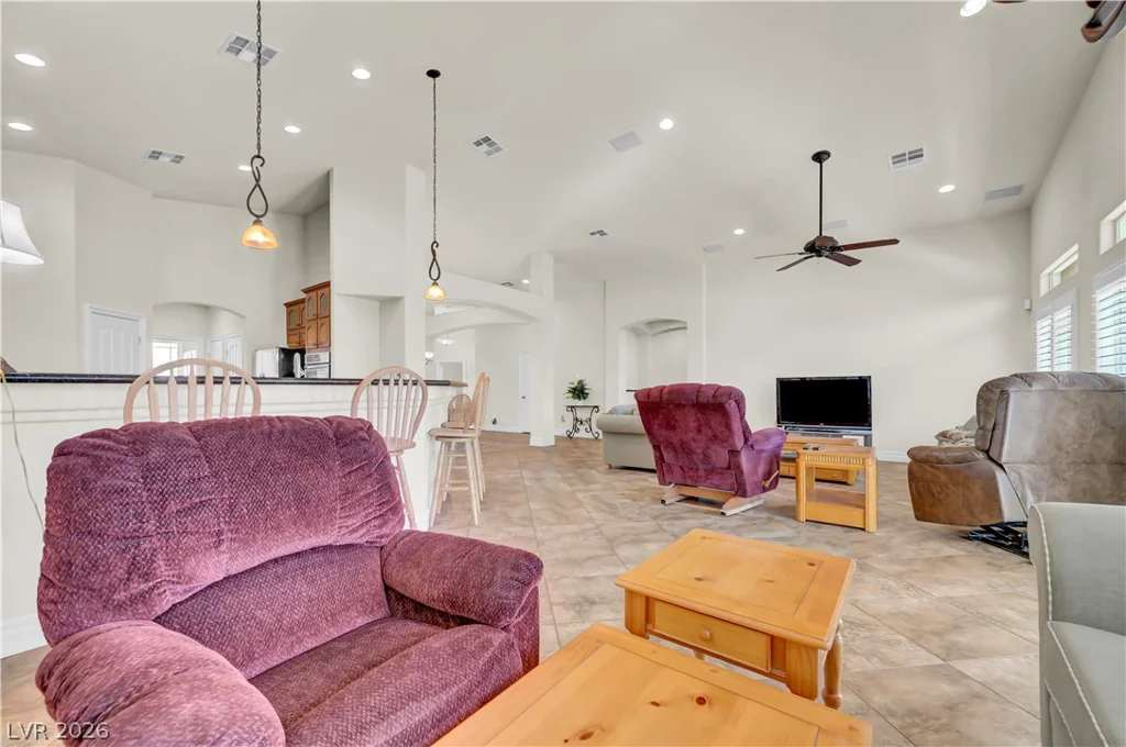 8215 Southern Comfort, Las Vegas, NV 89131