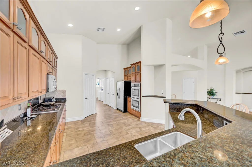 8215 Southern Comfort, Las Vegas, NV 89131