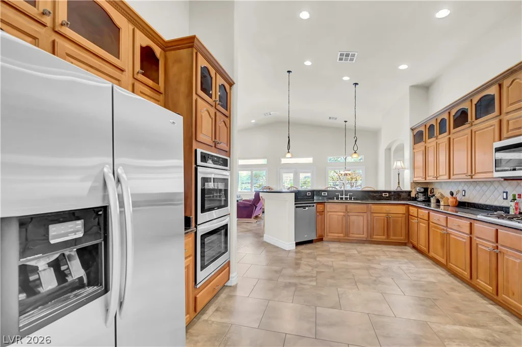 8215 Southern Comfort, Las Vegas, NV 89131