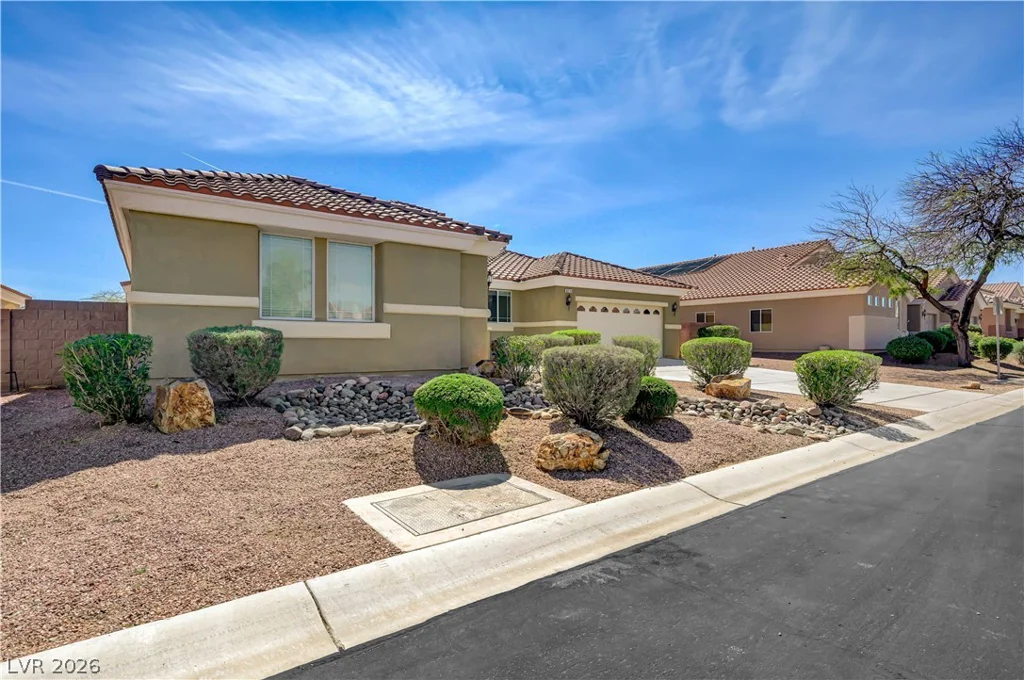 8215 Southern Comfort, Las Vegas, NV 89131