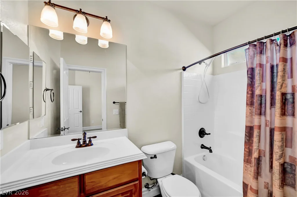 8215 Southern Comfort, Las Vegas, NV 89131