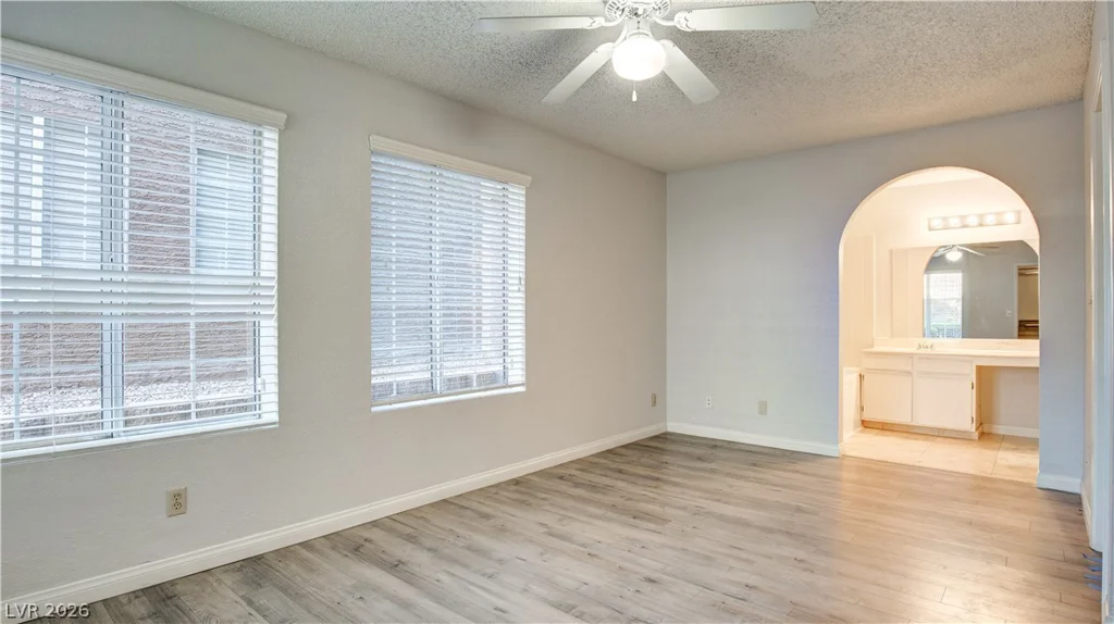 2200 Fort Apache, Las Vegas, NV 89117