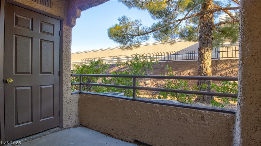 2200 Fort Apache, Las Vegas, NV 89117