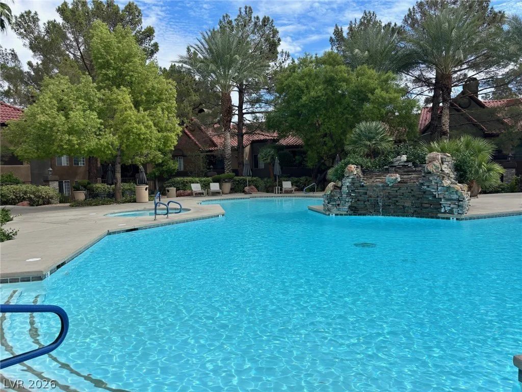 2200 Fort Apache, Las Vegas, NV 89117