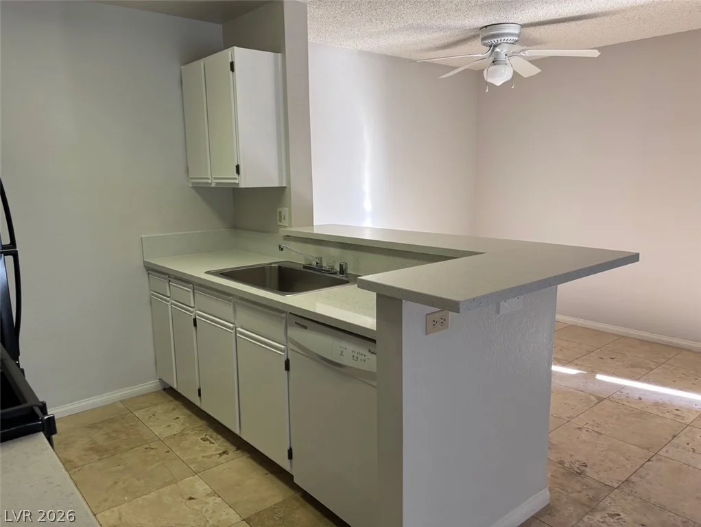 2200 Fort Apache, Las Vegas, NV 89117