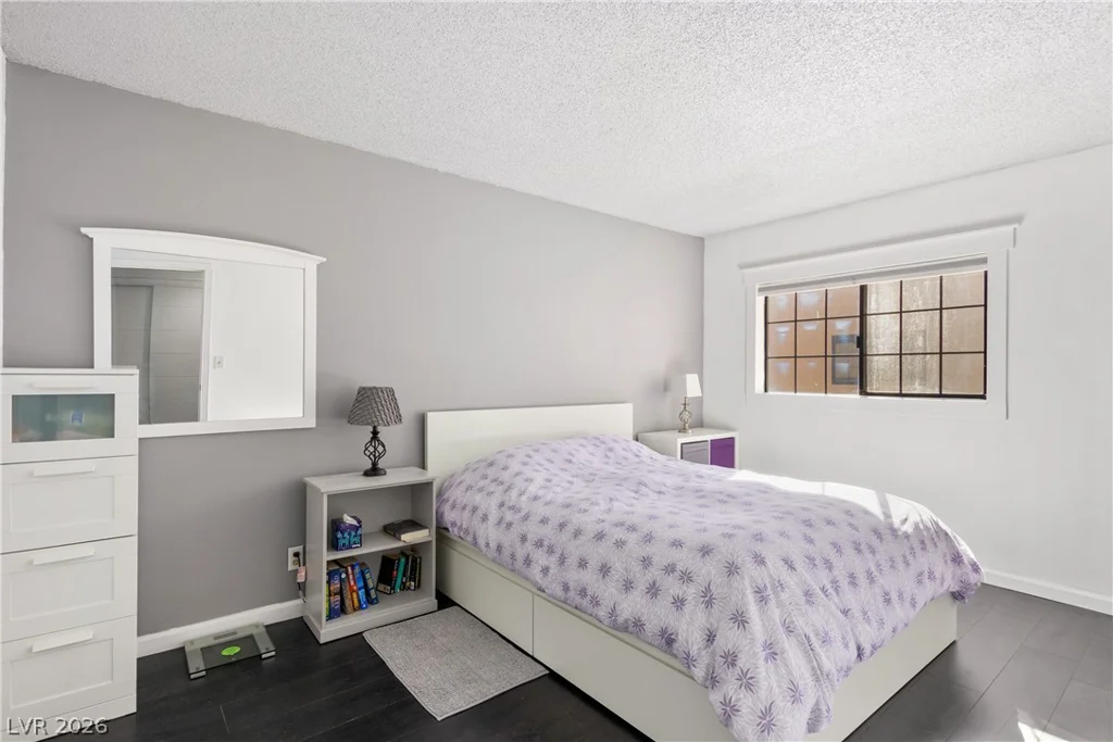 4291 Sanderling, Las Vegas, NV 89103