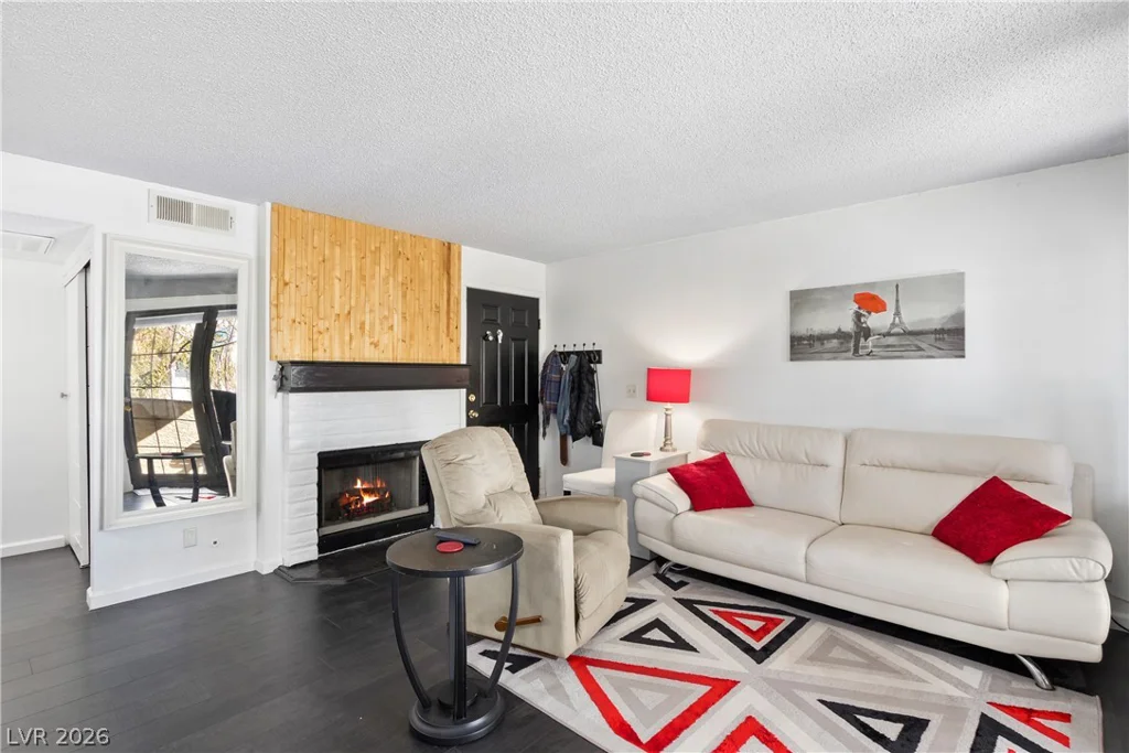 4291 Sanderling, Las Vegas, NV 89103
