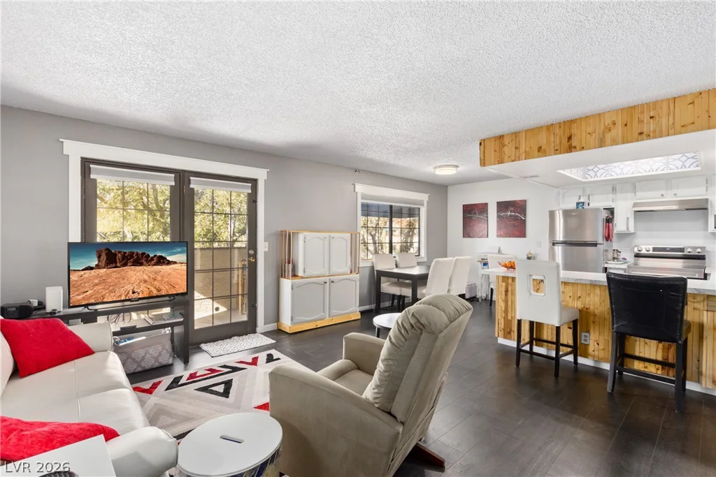 4291 Sanderling, Las Vegas, NV 89103